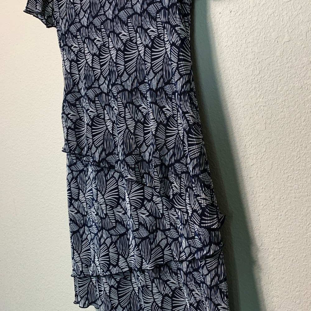 Connected Apparel leaf print tiered dress - Picture 6 of 6